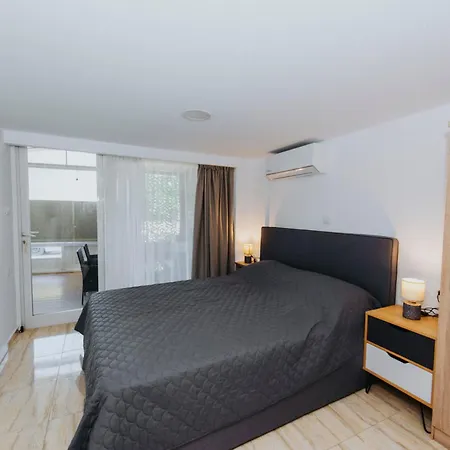 公寓 Casa Fransesco - Near Sea, City, Marina