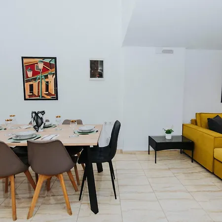 Apartmán Casa Fransesco - Near Sea, City, Marina