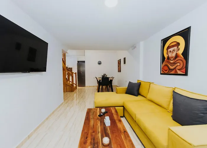 Casa Fransesco - Near Sea, City, Marina Apartmán