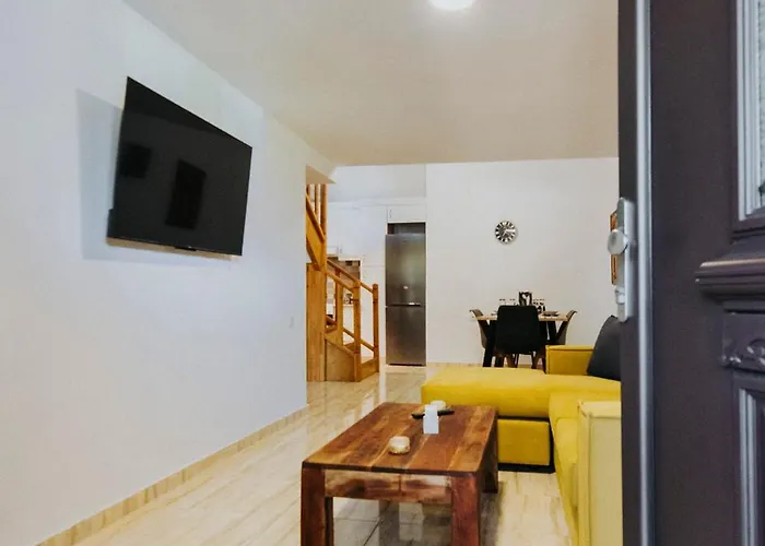 Casa Fransesco - Near Sea, City, Marina *