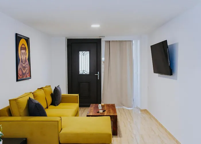 Casa Fransesco - Near Sea, City, Marina